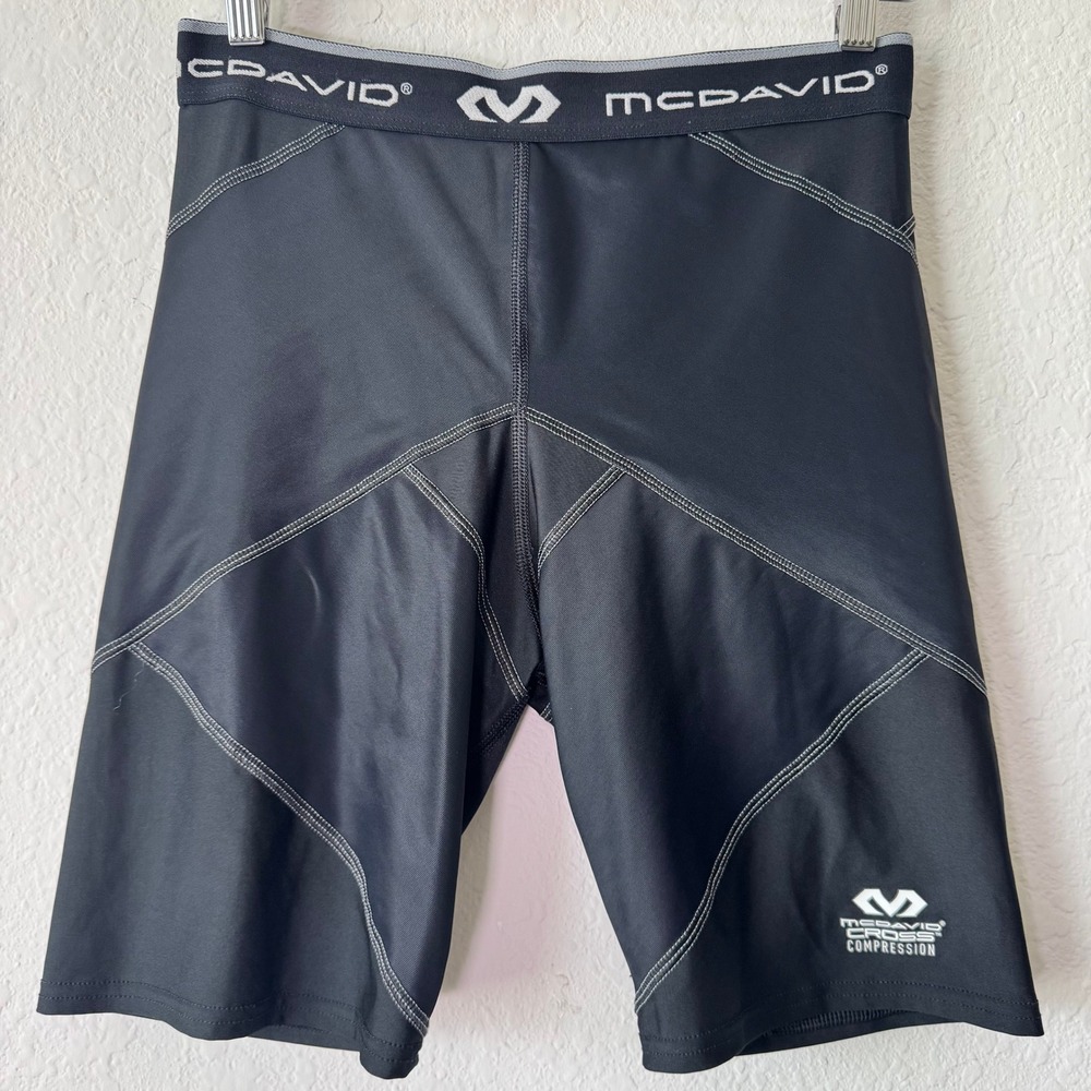 McDavid Cross Compression Shorts Mens Large Black Athletic Support 8200-BL-L